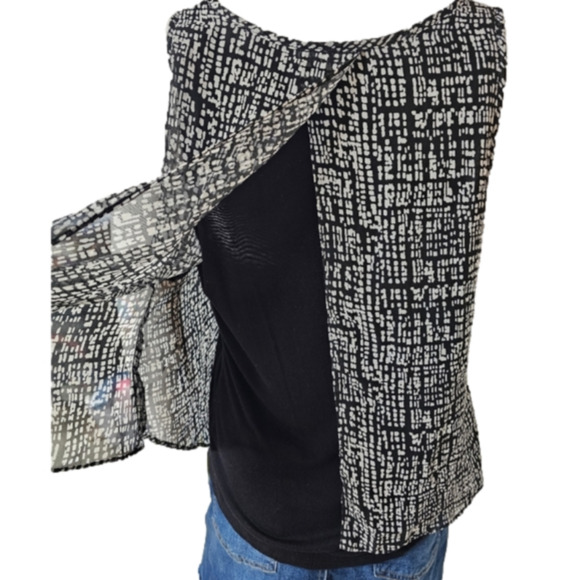 BCX Sleeveless Open Flap Front And Back Blouse With Built-in Cami Size XL - Picture 4 of 9